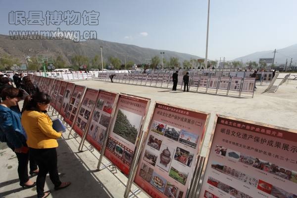 展览现场(包新田 摄)