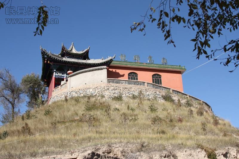 龙头高庙（包新田 摄）