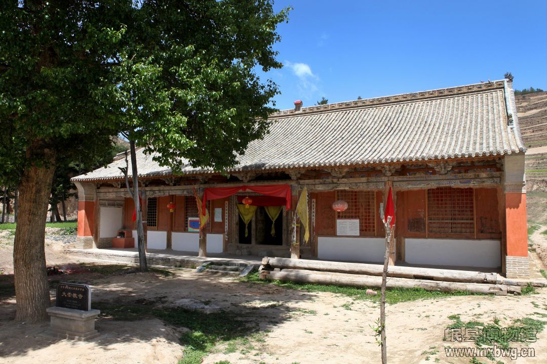大崇教寺五楹过殿（包新田 摄）.JPG